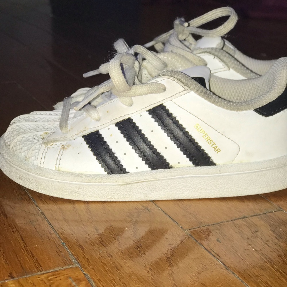 Adidas superstar